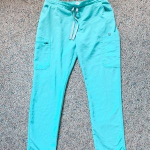 Womens Figs Fresh Aqua Yola Scrub Bottom in Medium